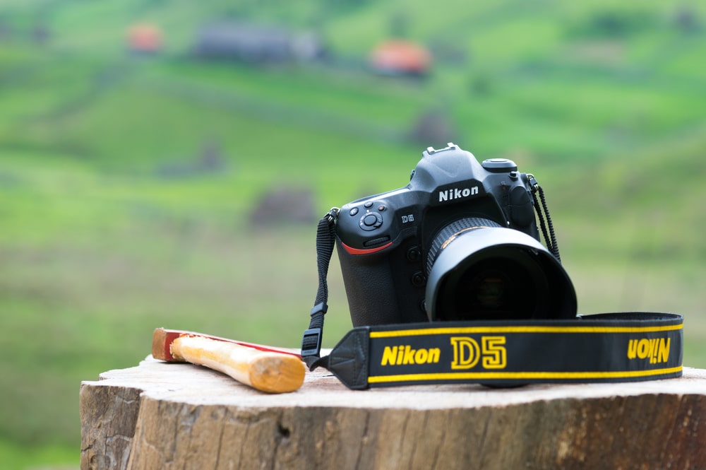 Nikon D5 | L'appareil photo reflex numérique professionnel qui ne rate jamais l'action