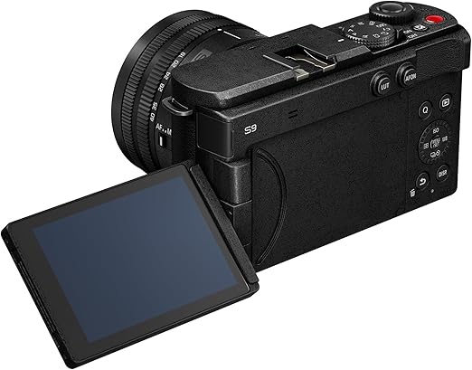Panasonic lumix s9